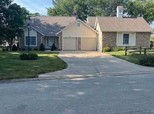 23 Chimney View Ln, Springfield, IL 62707