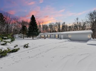 4259 10th Ave, Sears, MI 49679