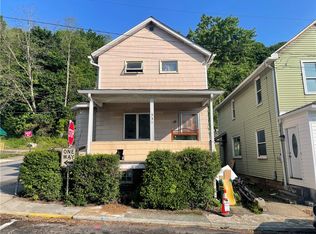 332 Quay St, East Vandergrift, PA 15629