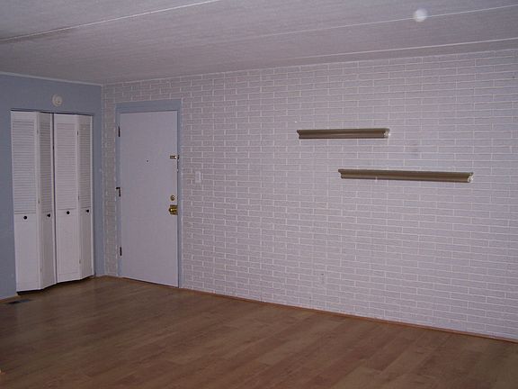 3rd image of 1105 Royal Street George Dr #102
