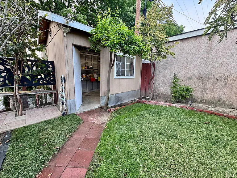 6049 Fidler Ave — Photo 14