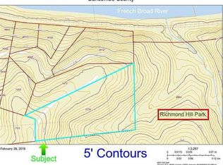 146 Richmond Ridge Rd, Asheville, NC 28806