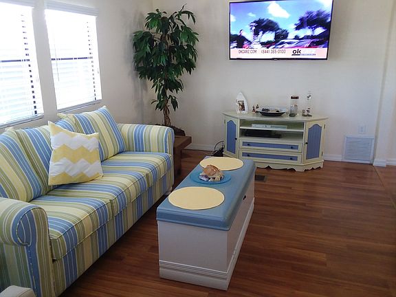 5th image of 291 La Costa Dr
