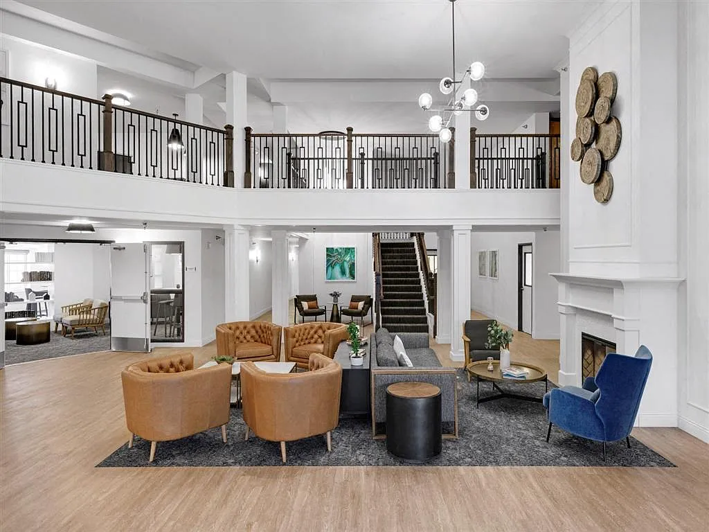 Building Photo - Creekside Apartments