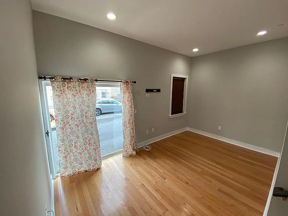 3rd image of 335 Cantrell St
