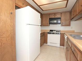 6613 S Half Moon Dr APT A, Bakersfield, CA