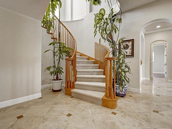 5th image of 1852 Saddle Park Pl