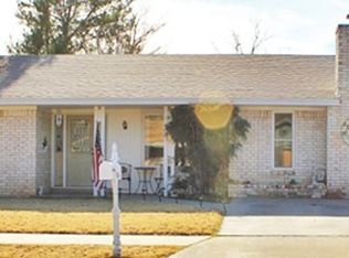 406 E Harriet St, Alpine, TX 79830