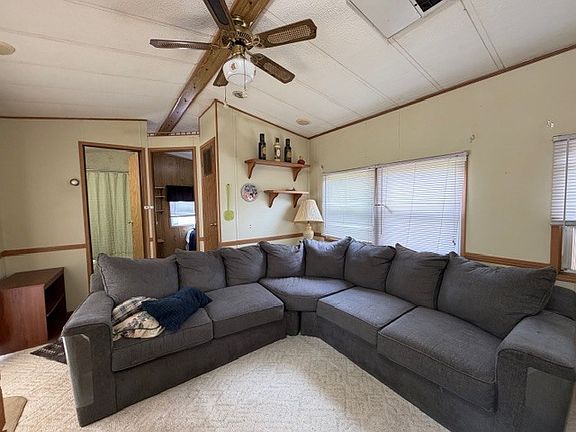 4th image of 2795 E 28th Rd Lot 853