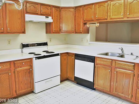 5th image of 20515 Lowfield Dr
