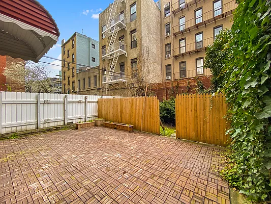 Rented by Corcoran | media 2