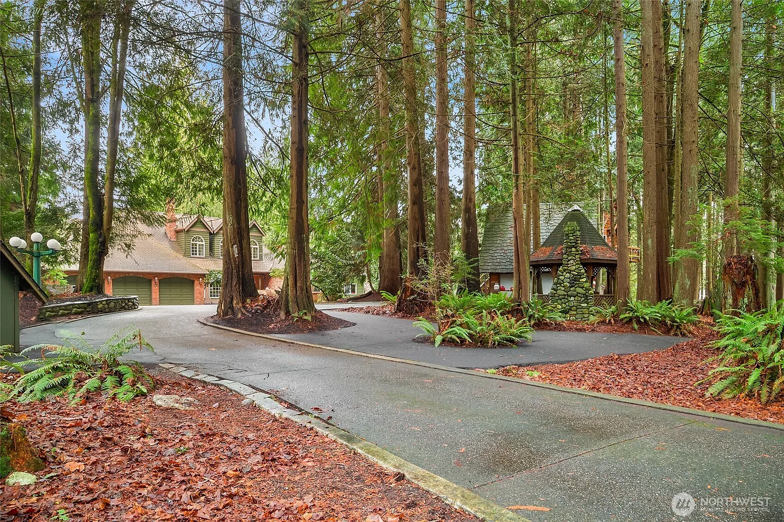 22607 40th Drive NE photo 1