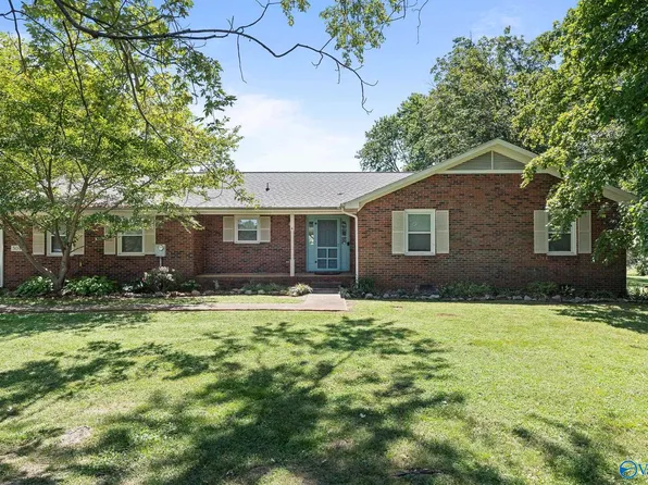 504 Hurricane Rd, New Market, AL 35761