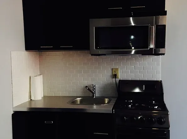 582 West 183rd Street image 1 of 4