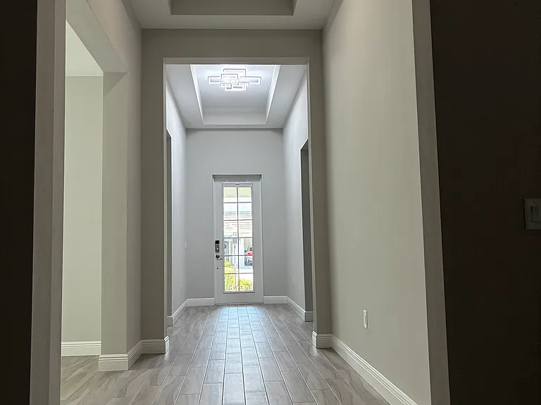 8000 Sandstar Way — Photo 19