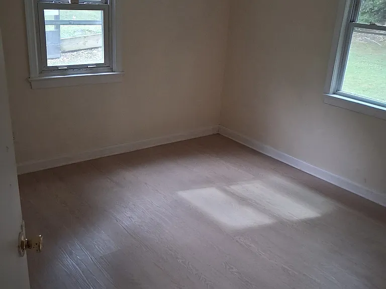 9617 Temple Hill Rd — Photo 2