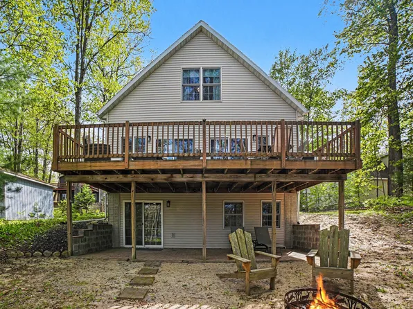 7620 Beech St, Lake, MI 48632