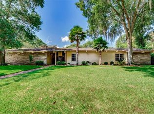 1801 Oak Shadows St, Baytown, TX 77520