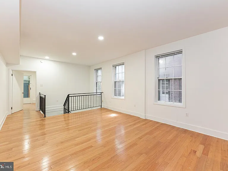 2118 Spruce St #1R — Photo 12
