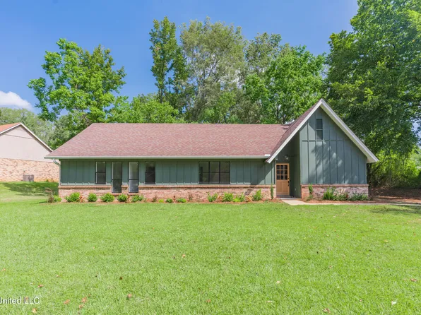 110 Casa Grande Dr, Clinton, MS 39056