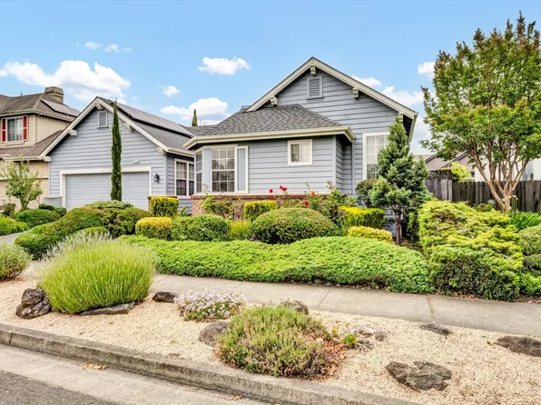 4736 Winding Creek Avenue, Santa Rosa, CA 95409