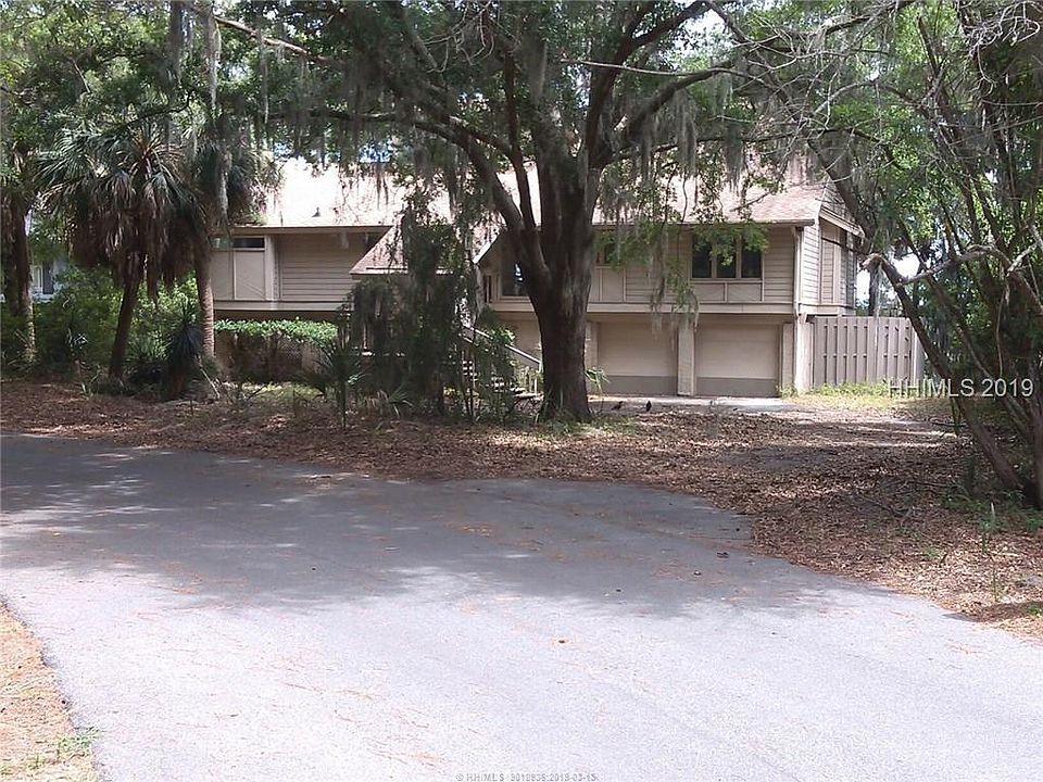 1st image of 17 Foxbriar Ct