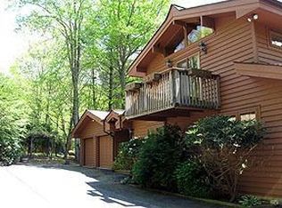 948 River Ridge Rd, Boone, NC 28607
