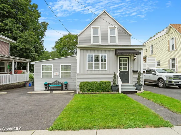 111 Washington Avenue, Rensselaer, NY 12144