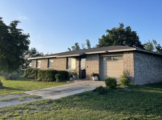 123 Turkey Dr, Turkey Rd Nw, TX 78631