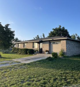 123 Turkey Dr, Turkey Rd Nw, TX, 78631
