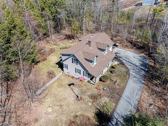 3rd image of 114 Mile Hill Road
