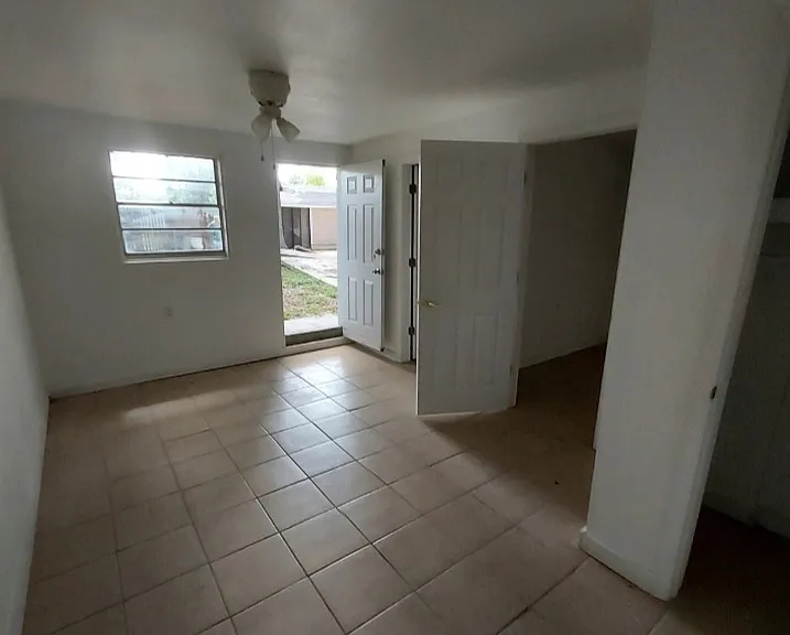 627 State Ave #C — Photo 16
