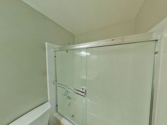 3rd image of 424 Oak Grove Ave #31