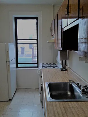 Rented by Voro New York | media 17