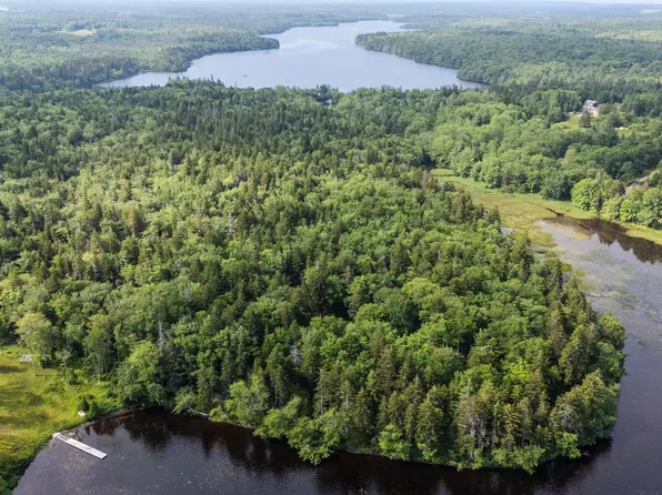 Crosby Rd, Yarmouth, NS B5A 5L8