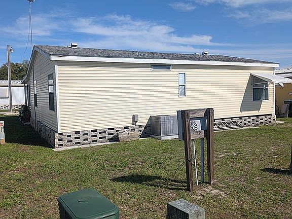 2nd image of 506 W Noble Ave Lot 190