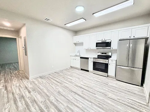 Floor plan 206