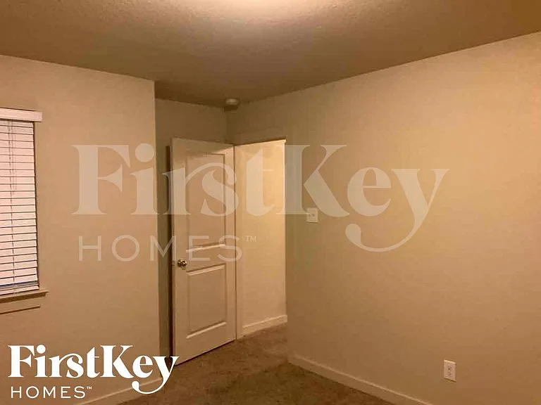 9923 Rio Doso Dr — Photo 10