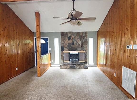 4th image of 203 King George Ln
