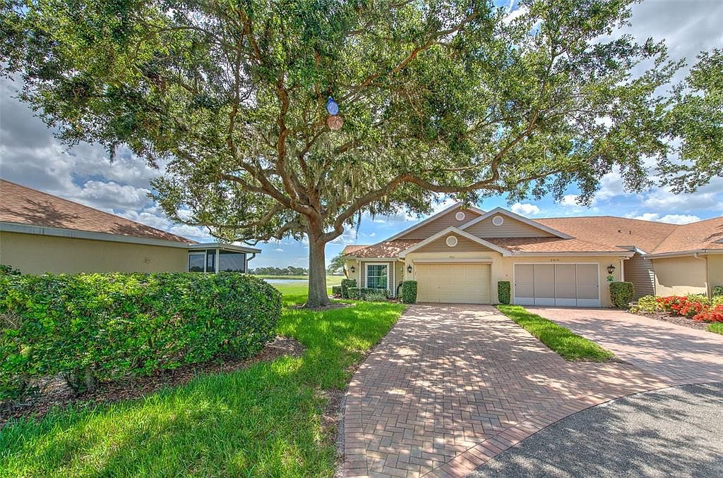 2012 Fall River Ct #107