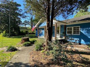 1126 W Pungo St, Belhaven, NC 27810