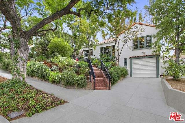 1st image of 1208 Park Ave