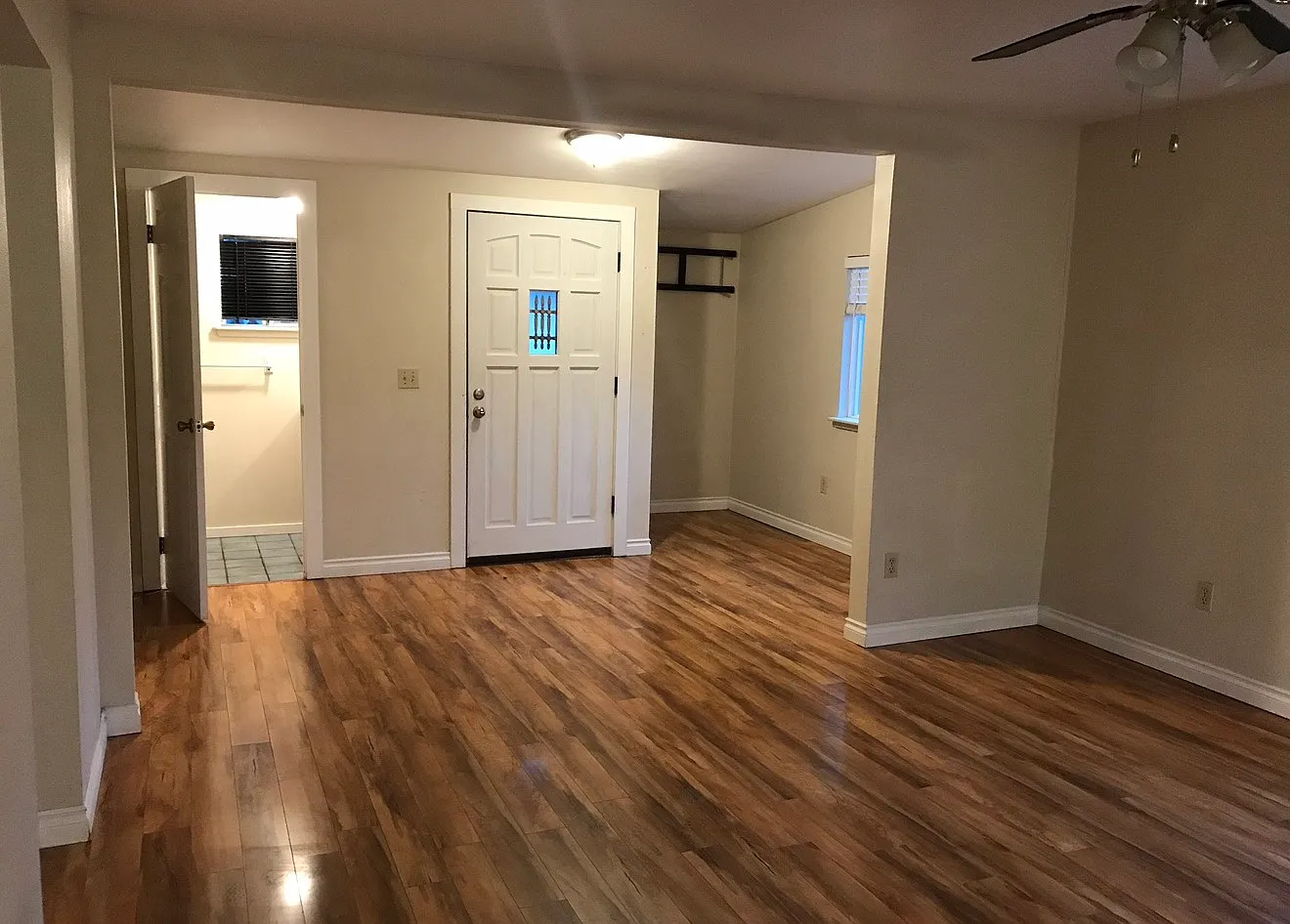 2 bed, 1.5 bath, 1180 sqft, $2,600 — Photo 4