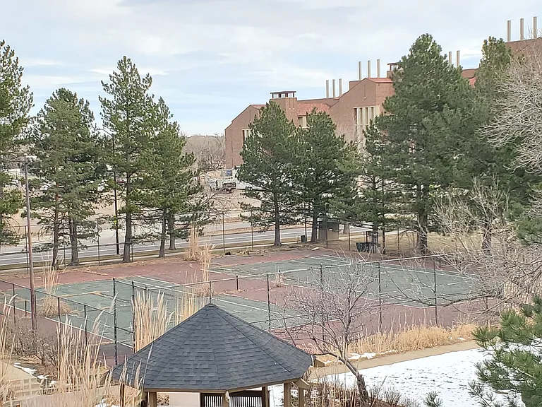 Across Colorado Ave to CU East campus