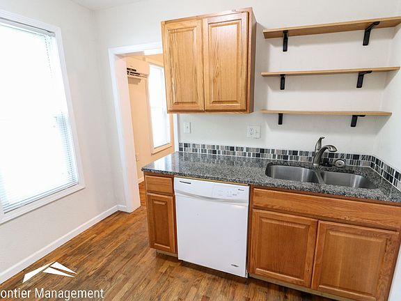 4th image of 1001 Osage St #2