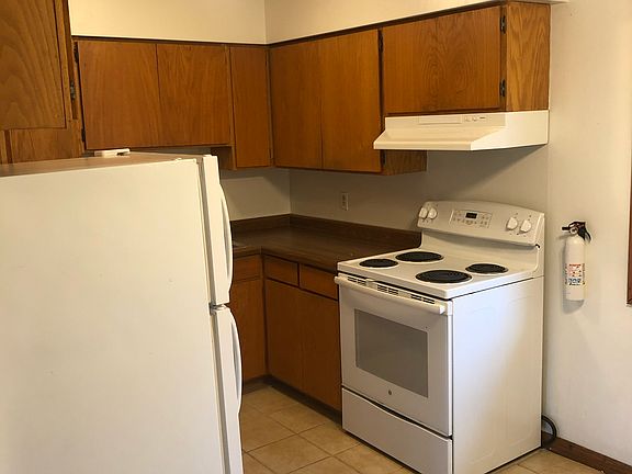 4th image of 46529 Main St #29B