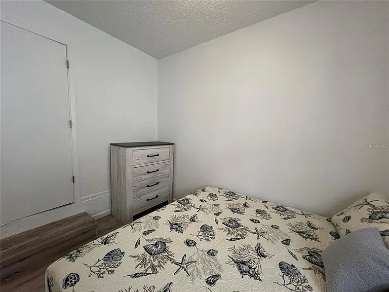 18140 Wolbrette Cir — Photo 27