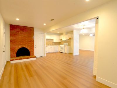 6567 N Clark St, Fresno, CA, 93710