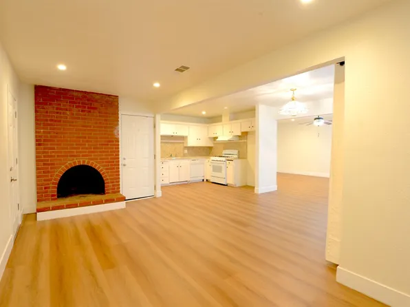 6567 N Clark St, Fresno, CA 93710