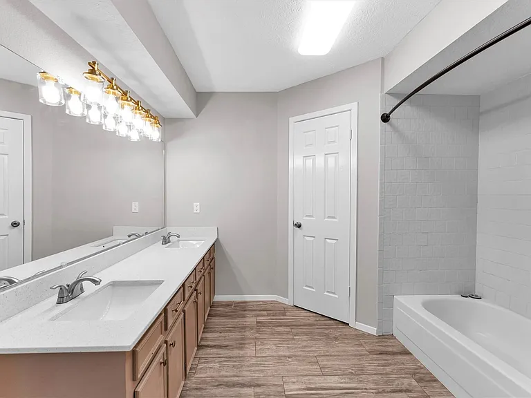 3353 Knob Oaks Dr — Photo 26